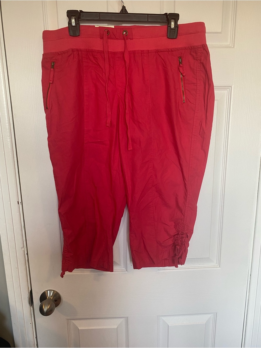 Jessica Pink Modern Fit Capri Cargo Pants 14P